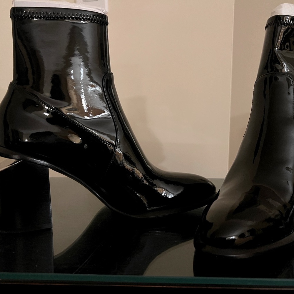Alexander Wang Never Worn Anna Stretch Black Patent Boot size 38/8